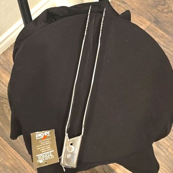 All-Clad 12” Stainless Steel Locking Tongs - Picture 7 of 7